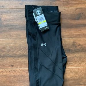 Brand New Under Armour Cropped Leggings